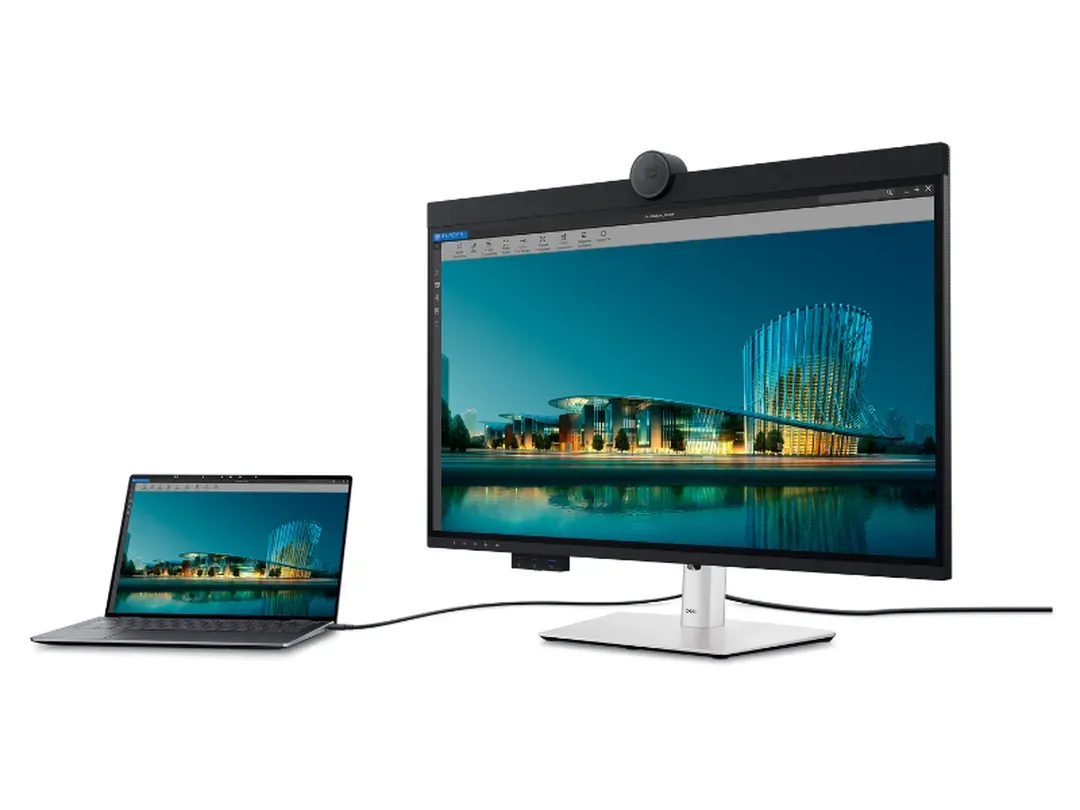 Dell’s UltraSharp 32