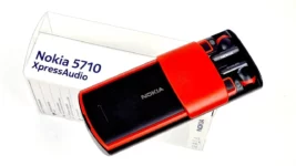 Nokia 5710 XpressAudio - обзор музыкального телефона